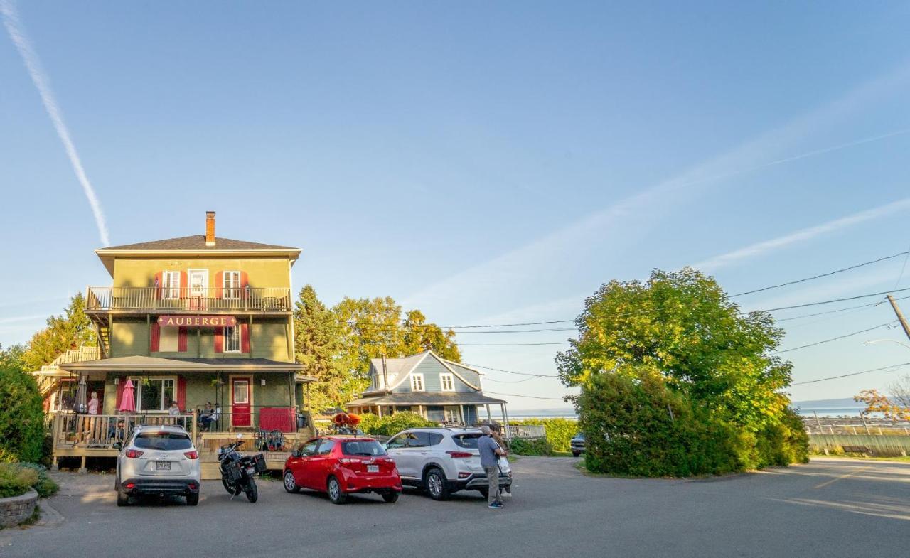 Auberge De La Rive De Charlevoix - Auberge De Jeunesse Familiale Pour Voyageurs De Tous Ages Saint-Joseph-de-la-Rive Екстер'єр фото